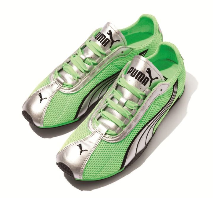 スニーカー「Hストリート」1万2100円（プーマ）