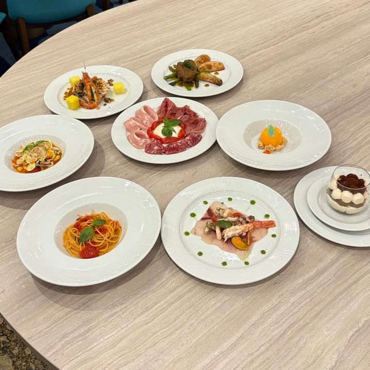 コスタ セレーナ