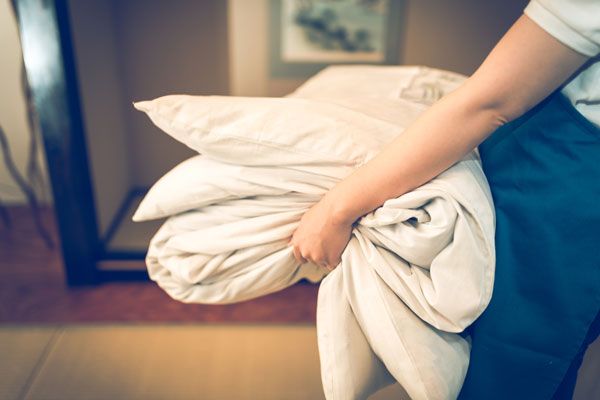 阿部さんの回答：寝具の処分は見極めてから「リユース」