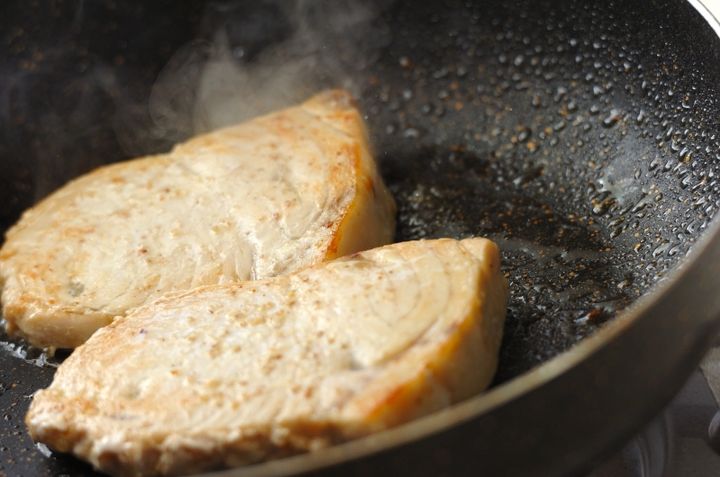 メカジキのソテー粒マスタード風味の作り方3