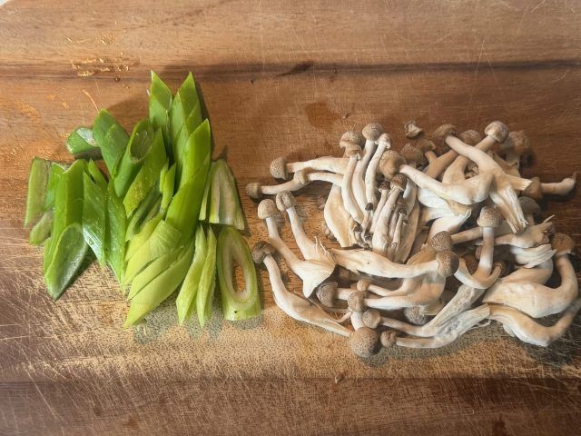 しめじと青ネギ