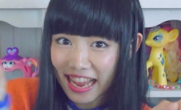 【写真・画像】11歳でアイドルデビューした人気子役、27歳になった現在の姿に衝撃「変わらない！」「喋り方一緒！」 1枚目