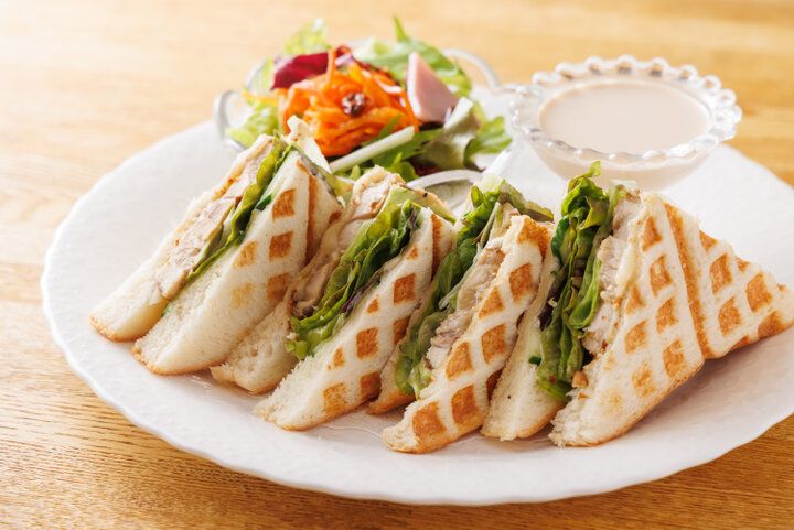 岐阜市の「茶洋館マサラ」で、焼きたてワッフルとおいしい紅茶、コーヒーのペアリングを満喫♪