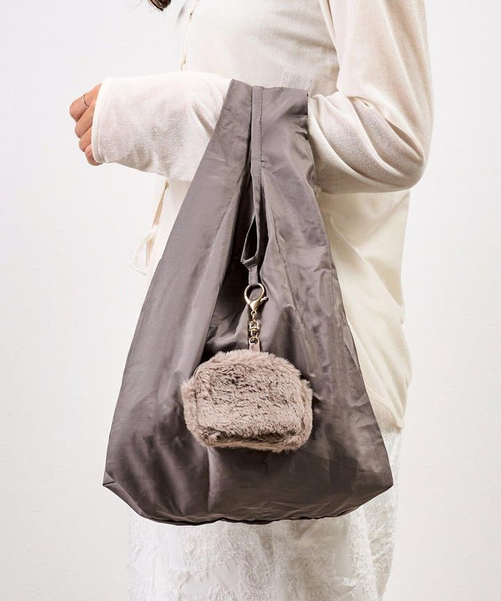 画像1: 出典：3COINS