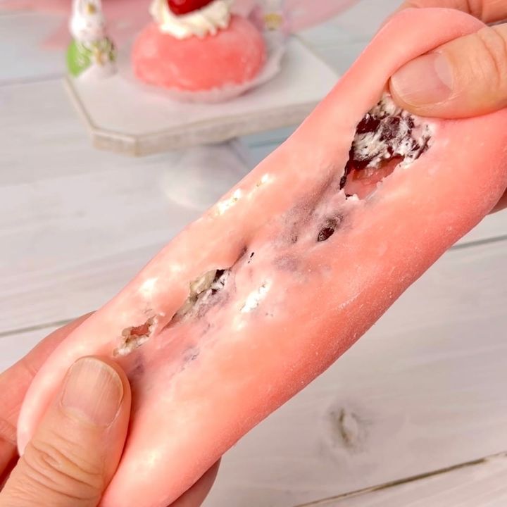 いちごクリーム大福