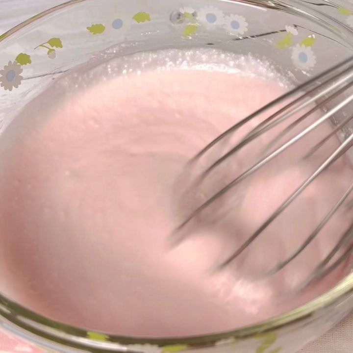 いちごクリーム大福