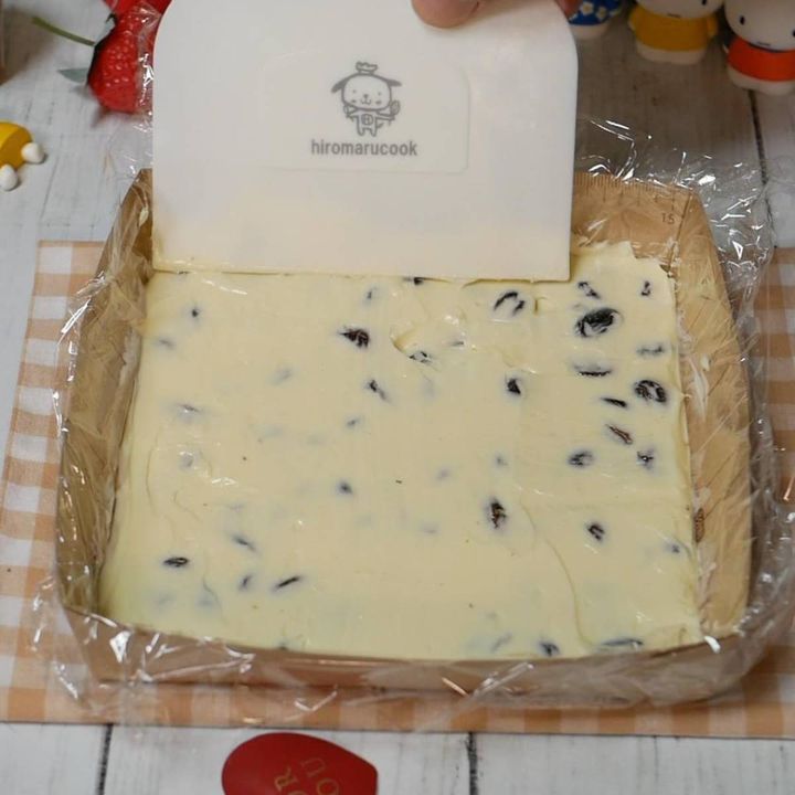 「ロータスラムレーズンバターサンド」レシピ