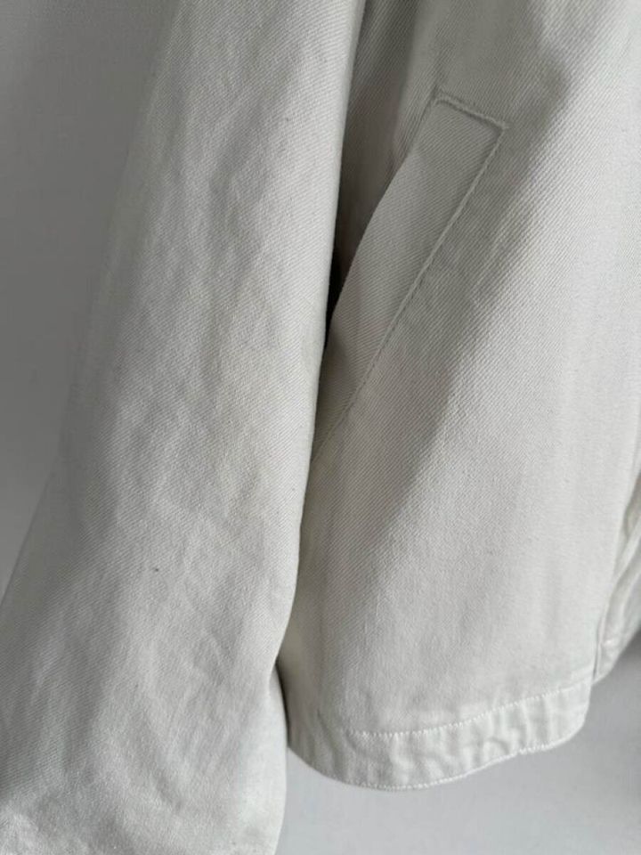 GUコットンジップアップジャケット 素材感