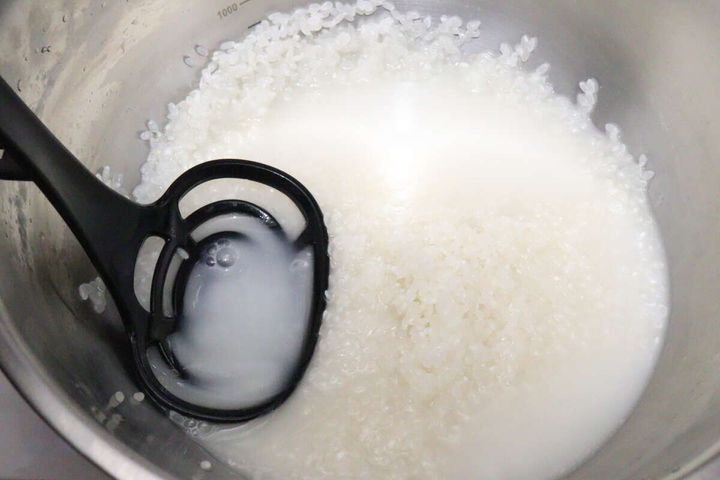 先がつかない4wayツール 米を研ぐ