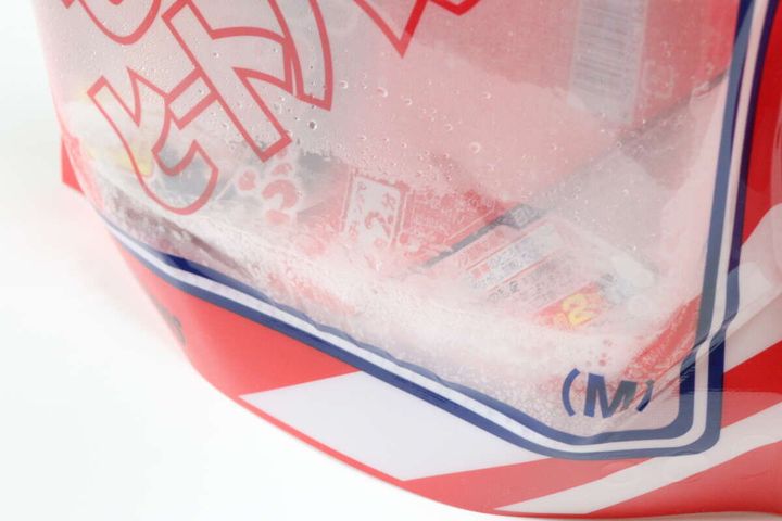 ダイソーのモーリアンヒートパックが沸騰する様子