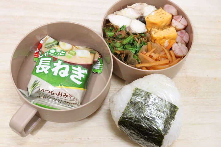 セリアのスープボウルランチボックスを使ったおかずの詰め方の例