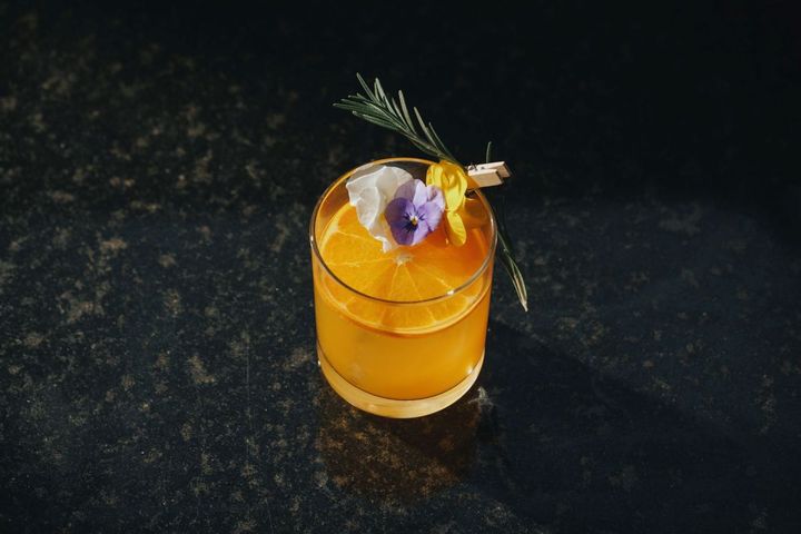 「アポロン」2300円