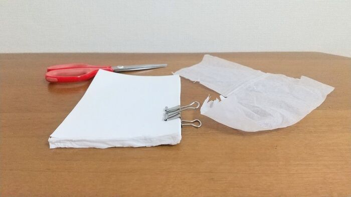 いらない紙が『ペリペリめくれるメモ帳』に生まれ変わり♪家にある消耗品だけで作れます