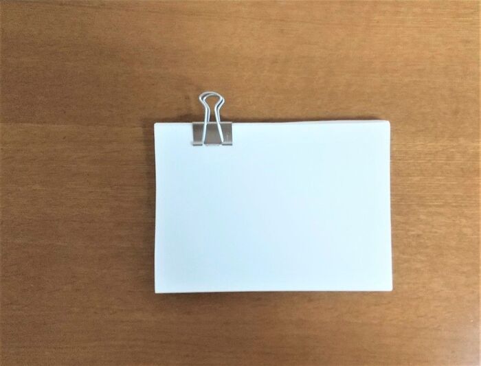 いらない紙が『ペリペリめくれるメモ帳』に生まれ変わり♪家にある消耗品だけで作れます