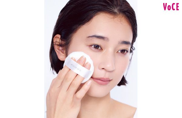 パフで全体に優しく