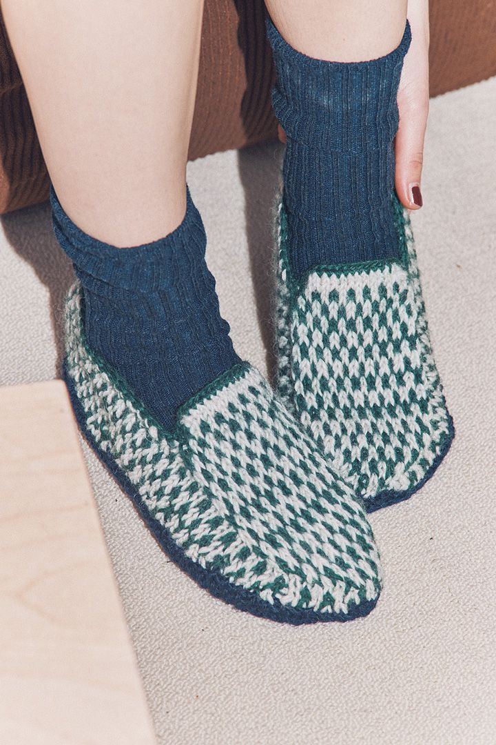 フワフワモコモコかわいい！ニットの小物とインテリアグッズ