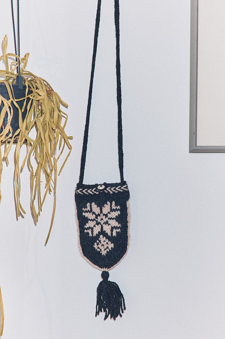 フワフワモコモコかわいい！ニットの小物とインテリアグッズ