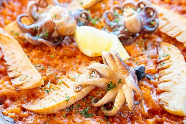 【山口県山陽小野田市】創作地中海料理店「ソル・ポニエンテ」に、3月限定の春のごちそうメニューが登場！