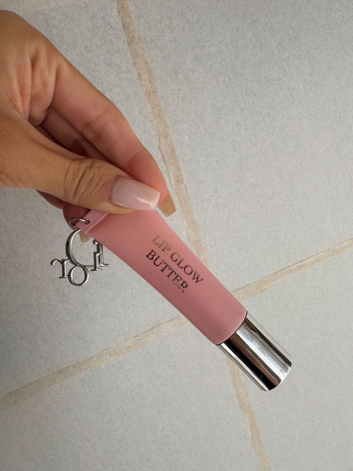 DIOR（ディオール）のリップグロス、 アディクトリップグロウ バター 101 グレイズドピンク