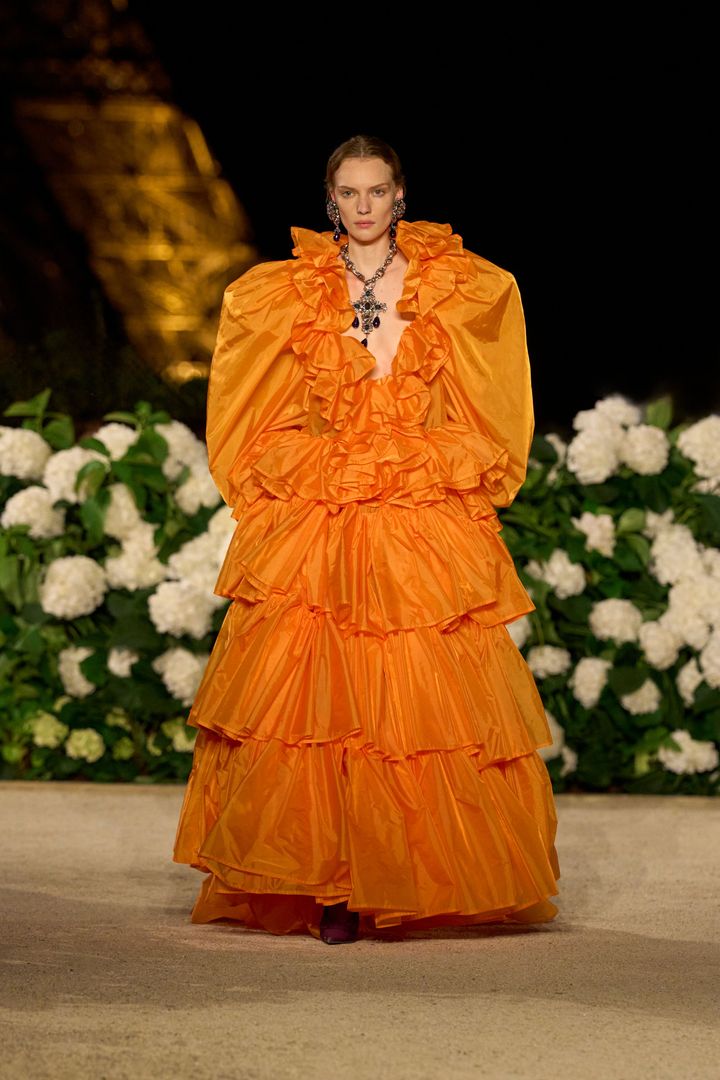 サンローラン 2026年春夏コレクションより。