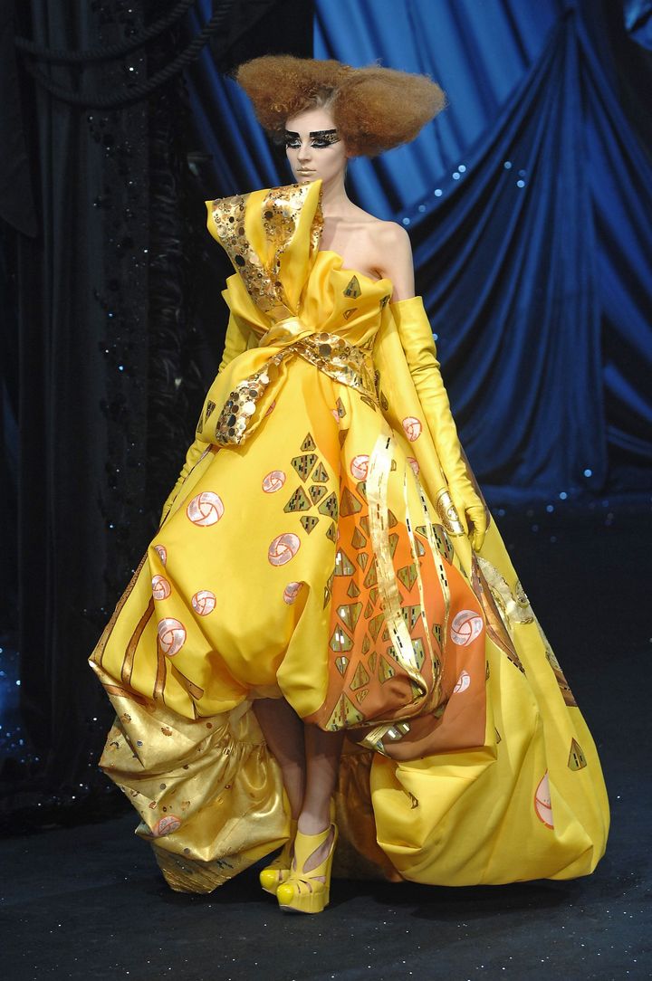 ディオール 2008年春夏オートクチュールコレクションより。