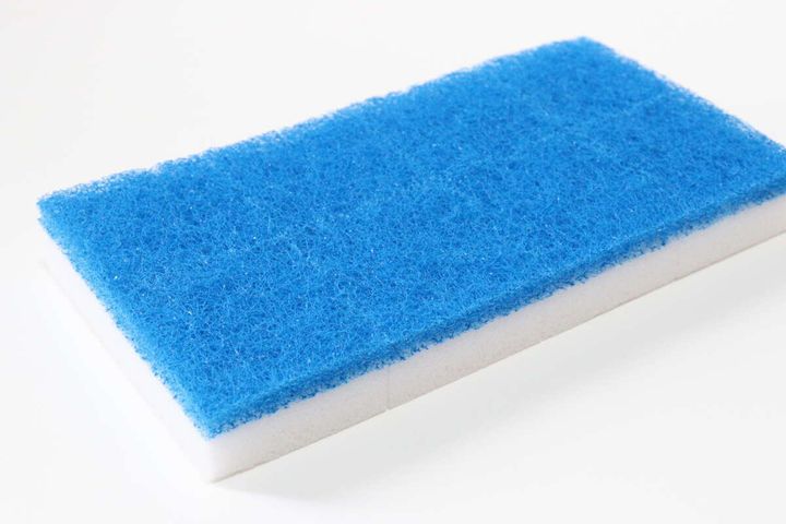 ダイソーのカビお掃除シート＋メラミン（落ち落ちV）のビジュアル