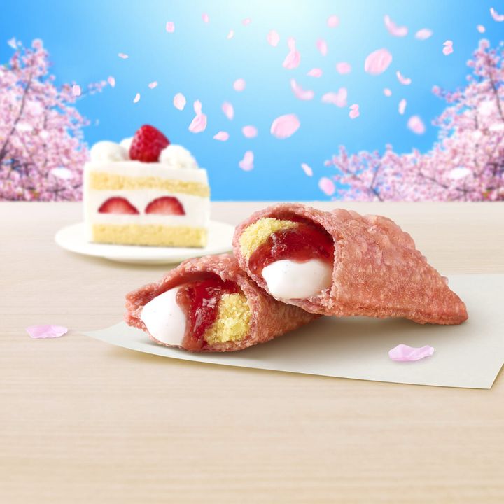 マクドナルド「てりたまファミリー」いちごショートケーキパイ02
