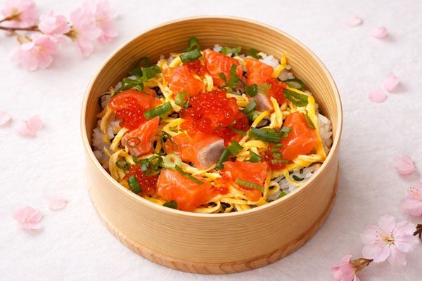 【兵庫県神戸市】卵料理専門店の“ひなまつり限定海鮮ちらし寿司”！神戸中央市場直送の海鮮を使用