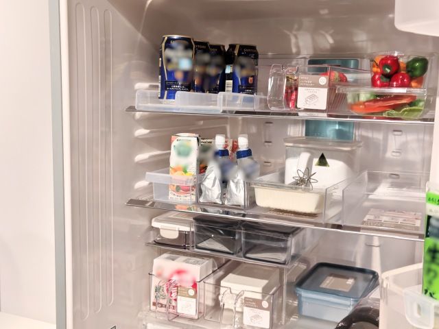 ライフソリューションブランド「KEYUCA」 2026年2月4日（水）2026年春の新作発表会」整理収納アドバイザー・中山真由美さんによる新生活収納術の様子