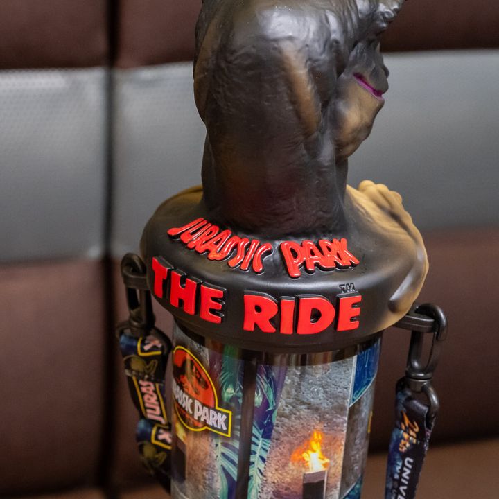 ユニバーサル・スタジオ・ジャパン「25周年アニバーサリー・ドリンクボトル」ジュラシック・パーク2