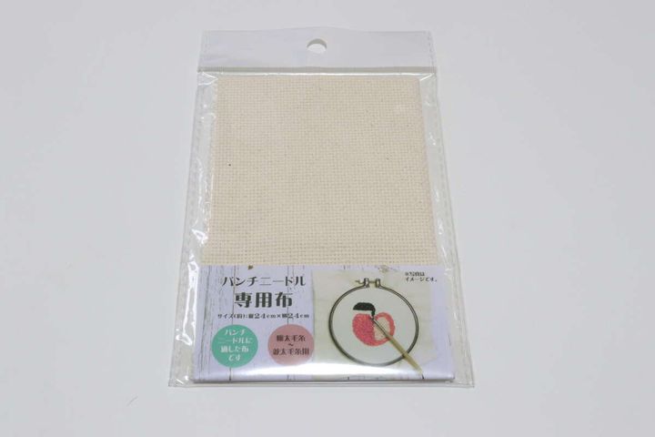 セリア パンチニードル専用布 極太毛糸並太毛糸用 パッケージ