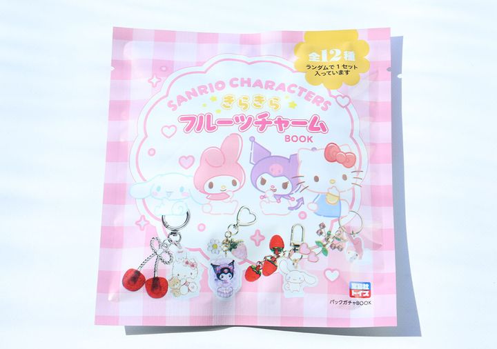 宝島社サンリオキャラクターズきらきらフルーツチャーム
