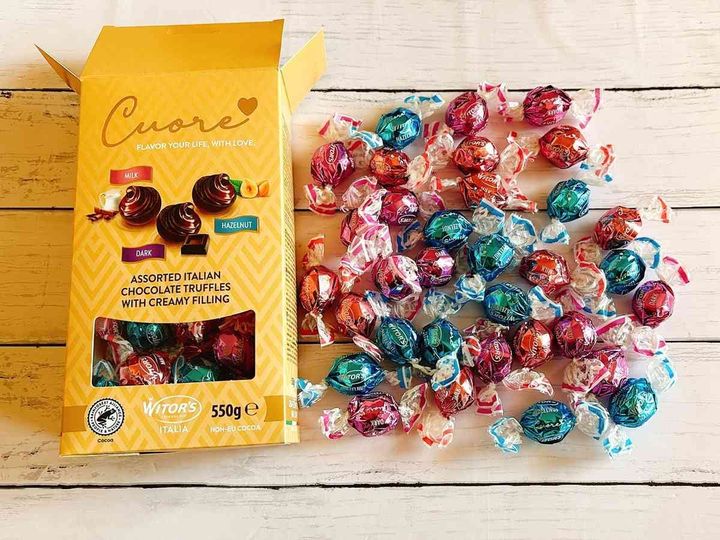「ウィターズ クオーレ イタリアンチョコレート」は55個入り