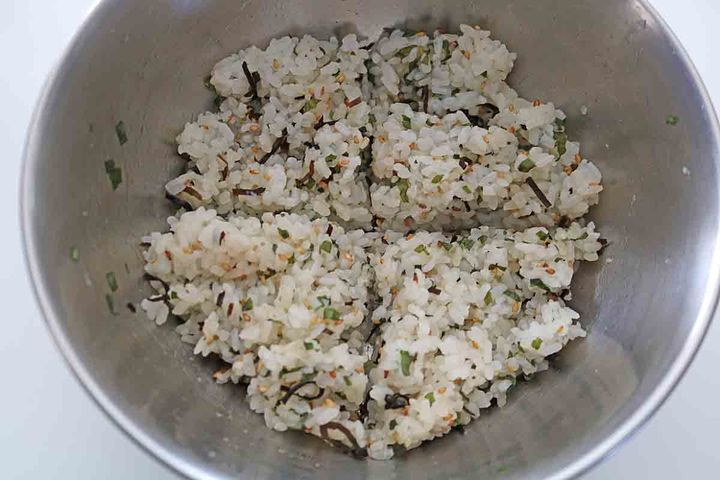 肉巻きおにぎり５