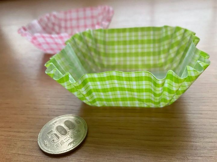 Seria(セリア)：水分・油分を吸収するお弁当おかずカップ