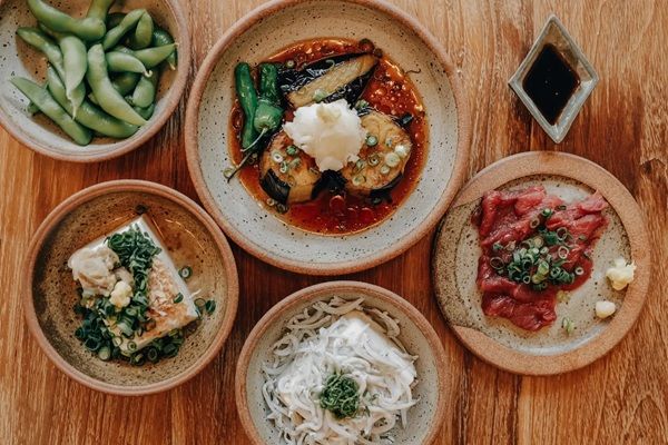 【東京都渋谷区】定食屋「THE TEISYOKU SHOP」が原宿内で移転・拡大！居酒屋やカフェとしても利用可能