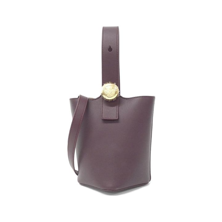 ロエベのバケットバッグ