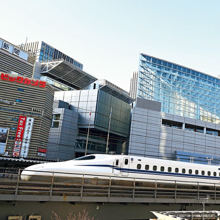 東京交通会館 3F屋上庭園「有楽町コリーヌ」