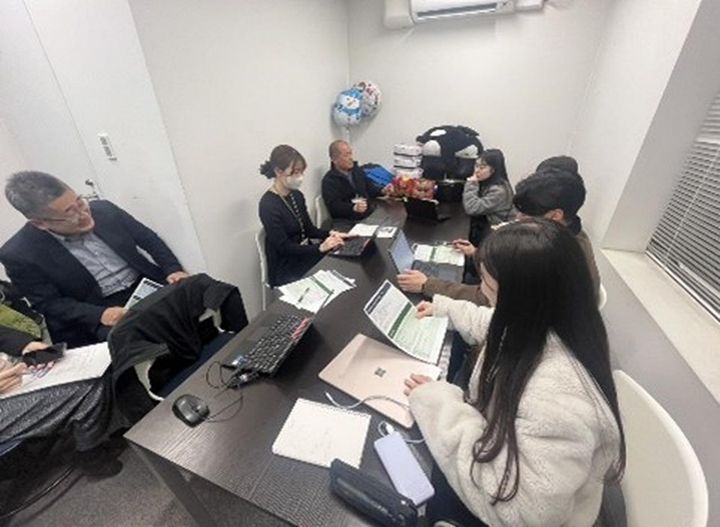 画像: イベントに向けたミーティングの様子（主催者提供）