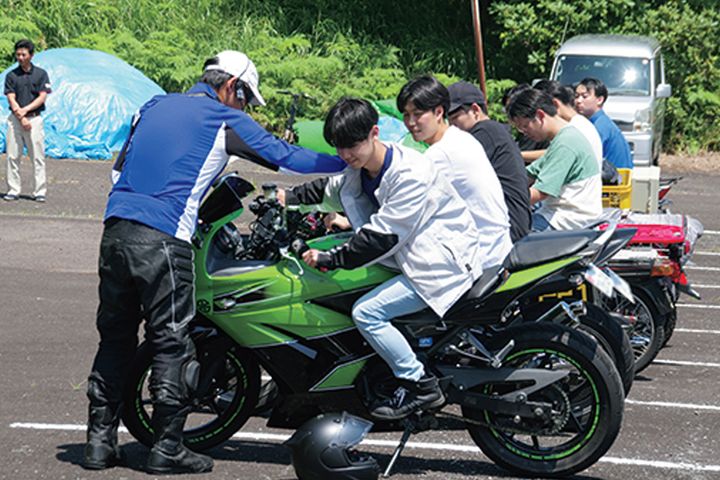 全県的な三ない運動のなか活動を続ける“原研”｜伊豆の高校生と移動の自由