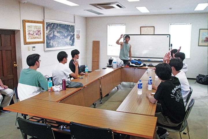 全県的な三ない運動のなか活動を続ける“原研”｜伊豆の高校生と移動の自由