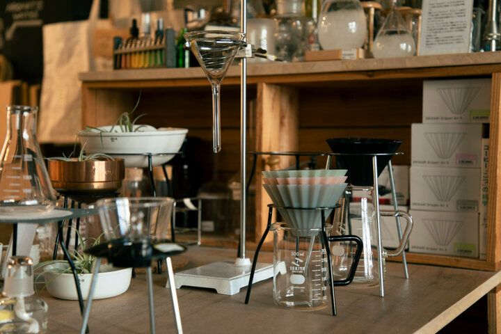 ビーカー、フラスコ、試験管がインテリアに♪清澄白河にある実験アイテムの専門店「リカシツ」