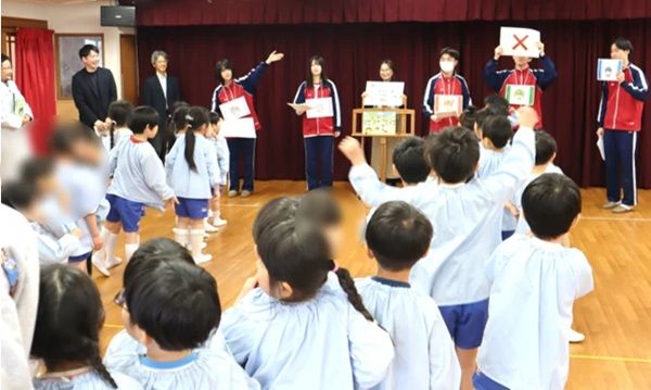 【大阪府大阪市】丸石製薬が静岡大学と共同開発した紙芝居を活用し、読み聞かせイベントを開催！