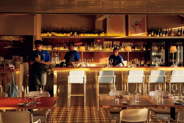 バンコク〈チャームクルン〉店内