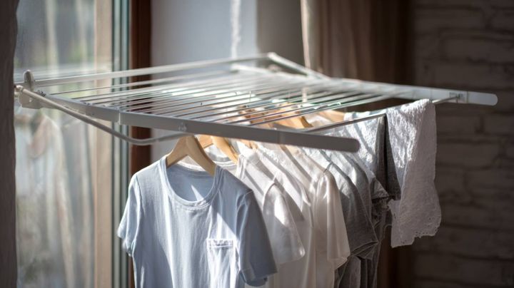 窓 財運 下がる 干しっぱなし 洗濯物