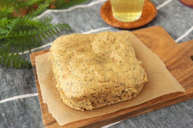 黒ごまきなこ蒸しパン