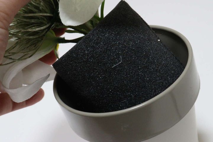 花筒用ホルダー 質感