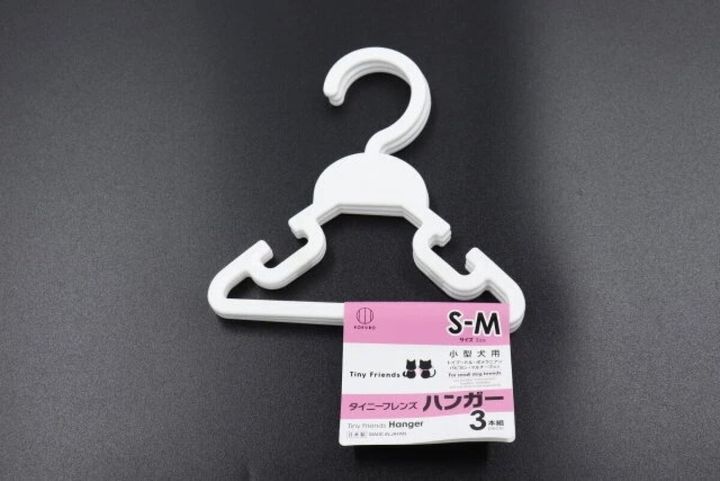 ダイソー タイニーフレンズハンガー S-Mサイズ3本組 パッケージ
