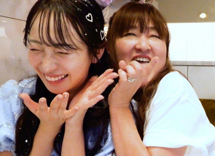 【写真・画像】名古屋のNo.1キャバ嬢、バースデーに実の母親が来店「30年前に錦でブイブイ言わせてた」 1枚目