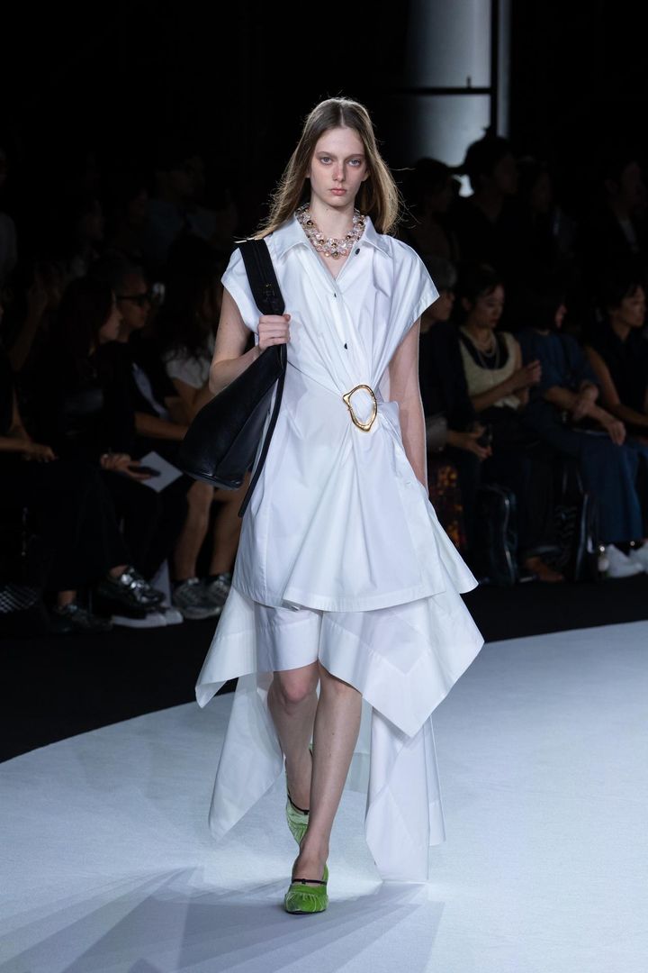 画像: HARUNOBUMURATA 2026年春夏コレクション 出典：ハルノブムラタ